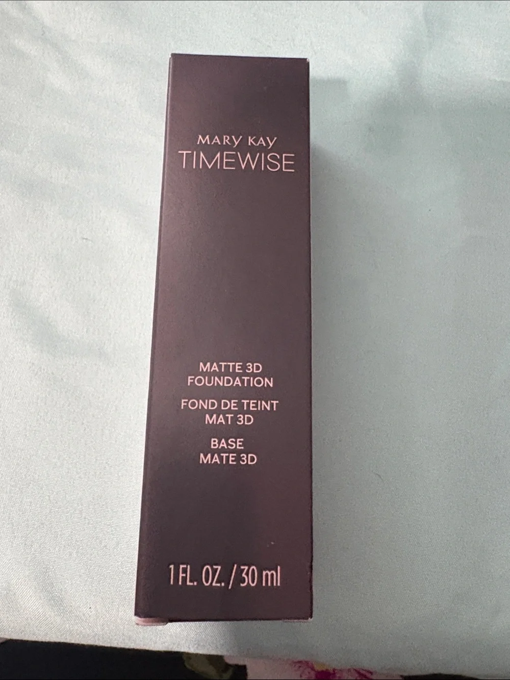 Mary Kay TimeWise Matte 3D Foundation in ivory c 110